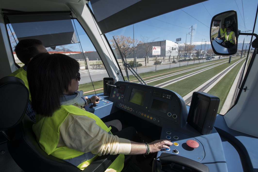 El tren en pruebas hace el recorrido metropolitano.